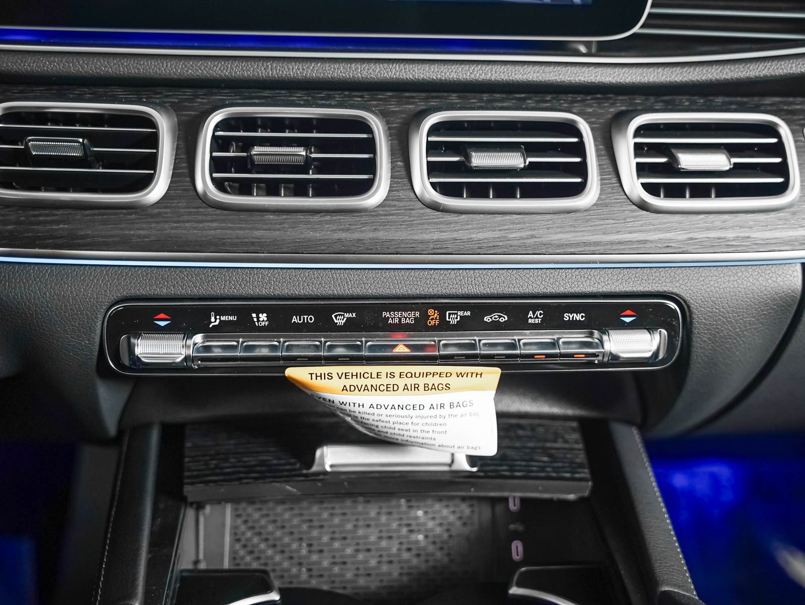 New 2026 Black Mercedes-Benz GLE 350 image 16
