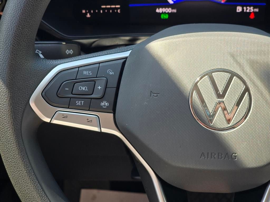 Used 2022 White Volkswagen 1.5T S image 15