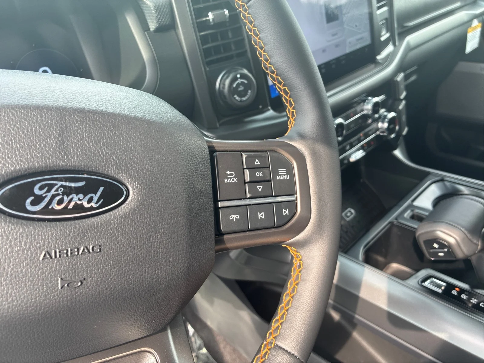 New 2026 Carbonized Gray Metallic Ford Tremor® image 23