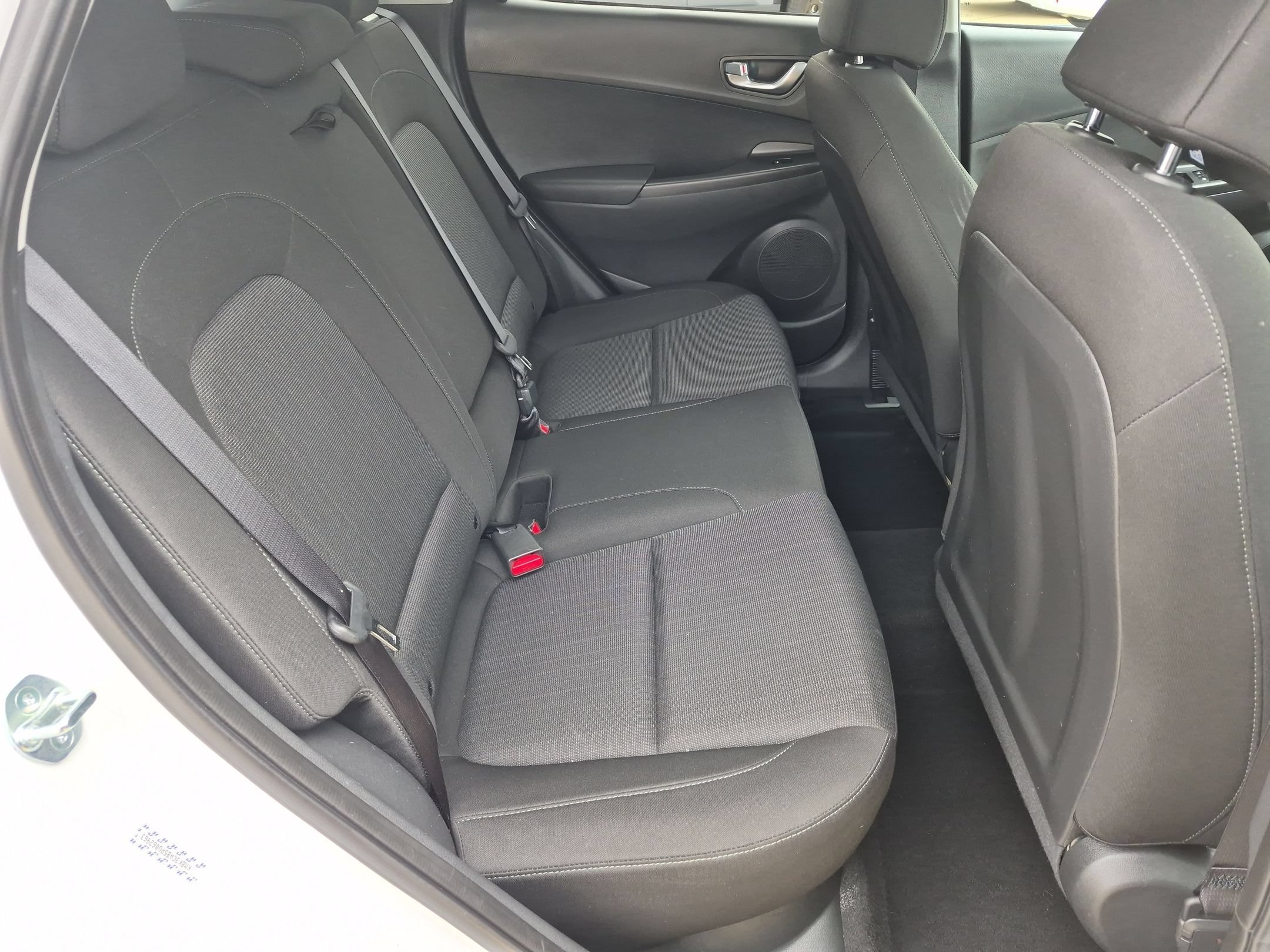 Used 2023 Lunar White Hyundai SEL AWD image 30