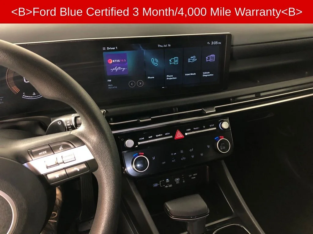 Used 2025 Silver Hyundai SEL image 3
