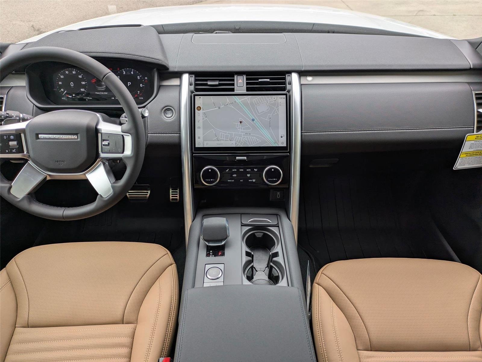 Used 2026 Fuji White Land Rover Dynamic SE image 30