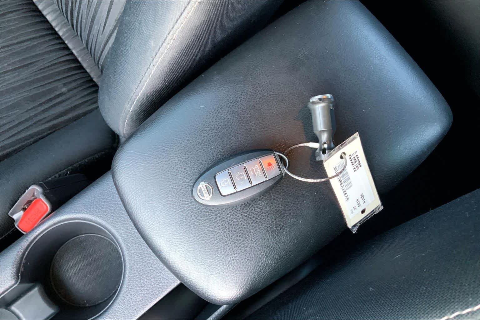 Used 2018 Fresh Powder Nissan SV image 13