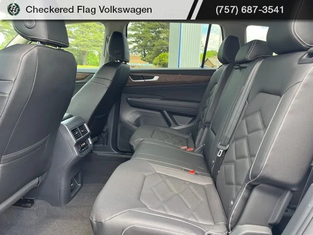 New 2026 White Volkswagen 2.0T SE image 23