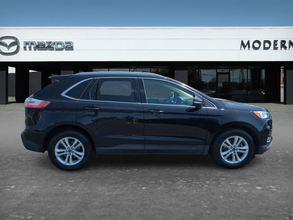 Used 2020 Black Ford SEL image 7