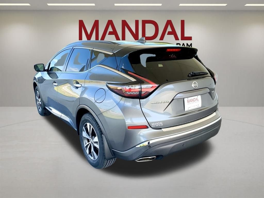 Used 2020 Gray Nissan SV image 8
