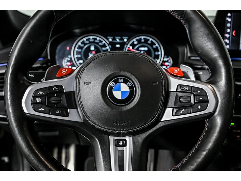 Used 2019 Black Sapphire Metallic BMW Competition image 22