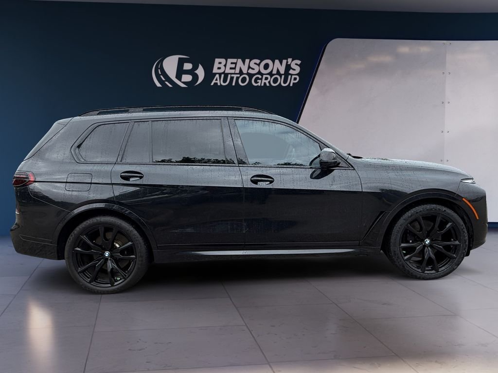 Used 2023 Black BMW M60i image 6