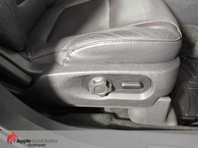 Used 2014 Black Ford XLT image 43