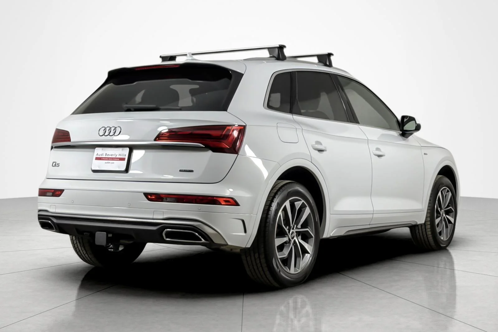 Used 2023 Glacier White Metallic Audi S line Premium Plus 45 TFSI quattro image 5