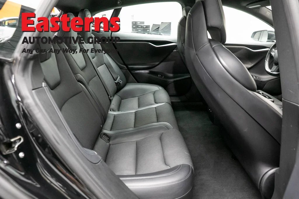Used 2019 Black Tesla 75D image 71