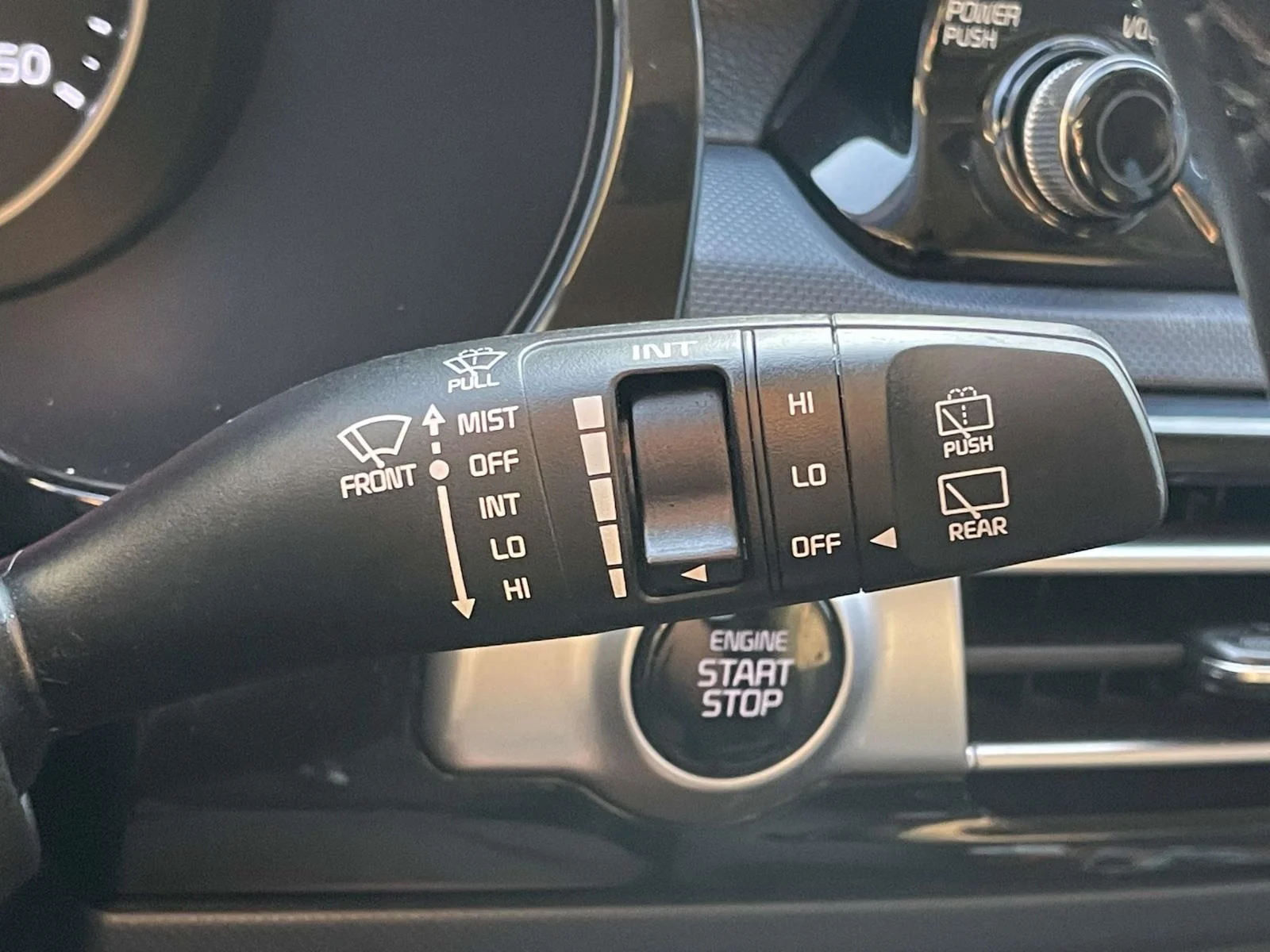Used 2023 White Kia S image 13