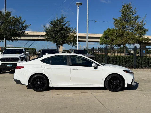Certified Used 2025 ICE CAP Toyota SE image 33