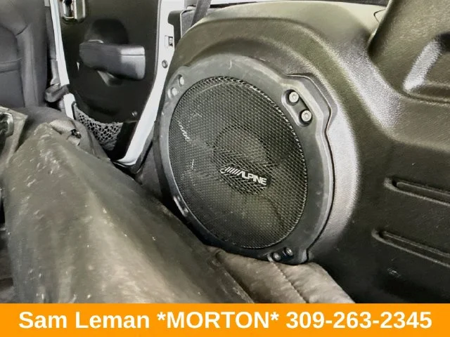 Used 2022 White Jeep Unlimited High Tide image 34