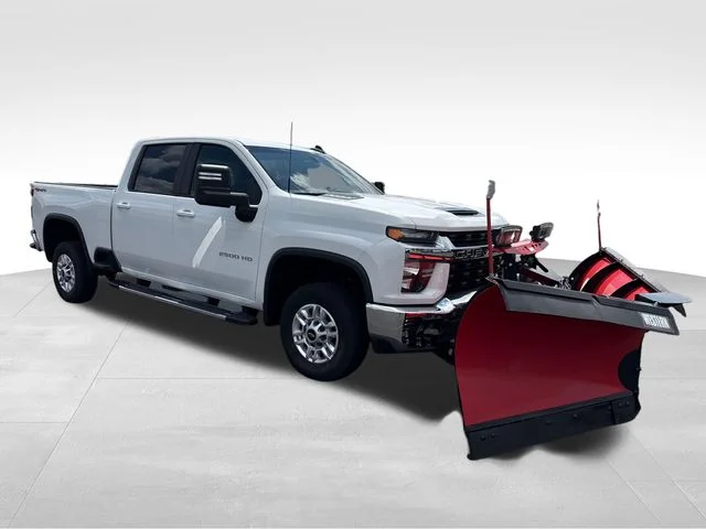 Used 2023 Summit White Chevrolet LT image 9