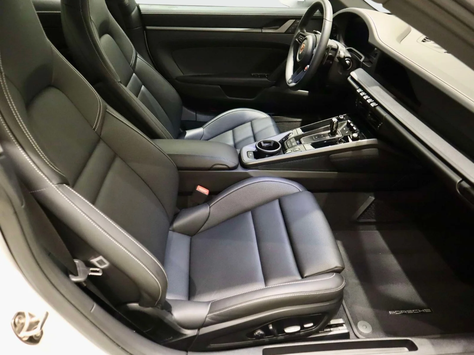 Used 2025 White Porsche Carrera Coupe image 12