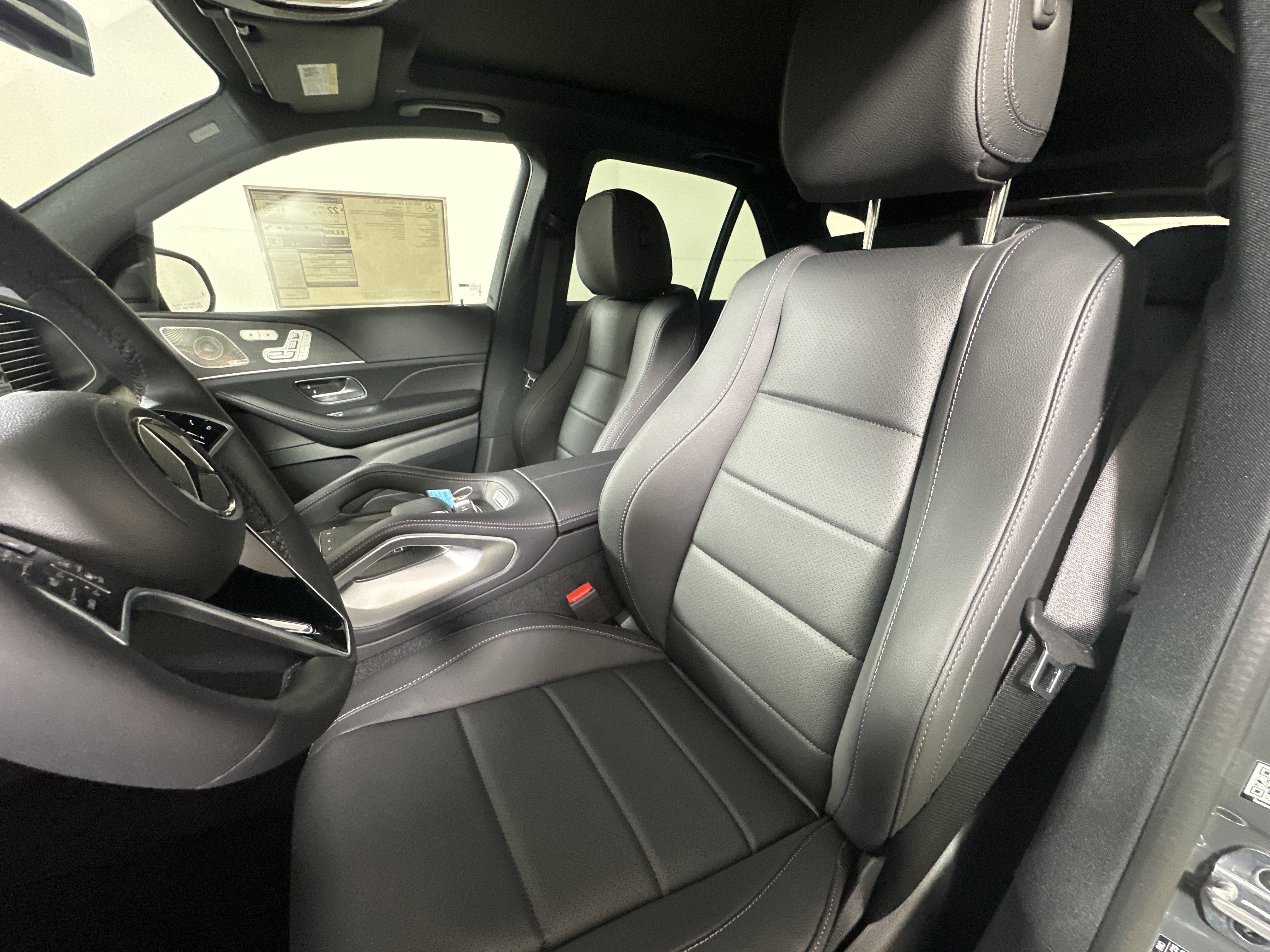 New 2026 MANUFAKTUR Silicon Grey Mercedes-Benz GLE 350 image 9