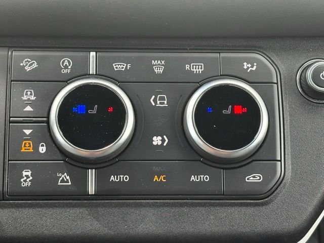 Certified Used 2023 Silver Land Rover X-Dynamic SE image 31
