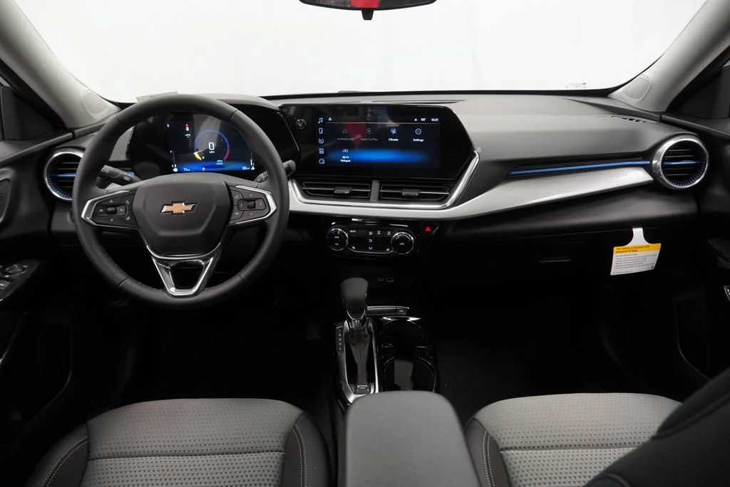 New 2026 Summit White Chevrolet LT image 8