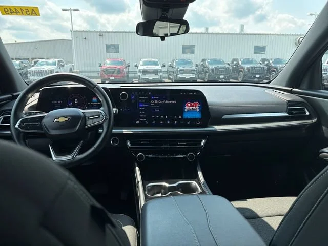 Used 2024 Lakeshore Blue Metallic Chevrolet LS image 15