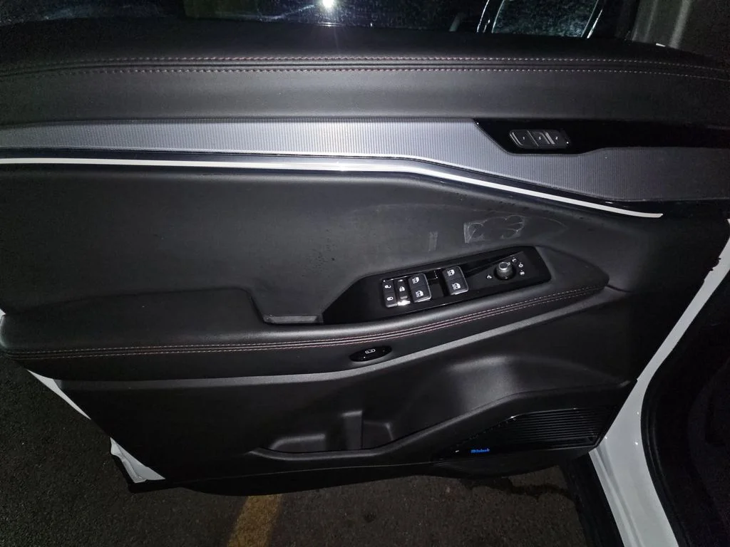 Used 2024 White Jeep Launch Edition image 17