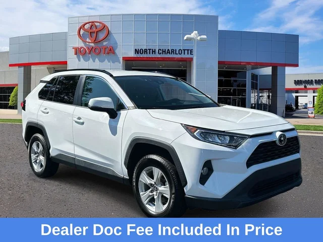 2020 Toyota RAV4 XLE