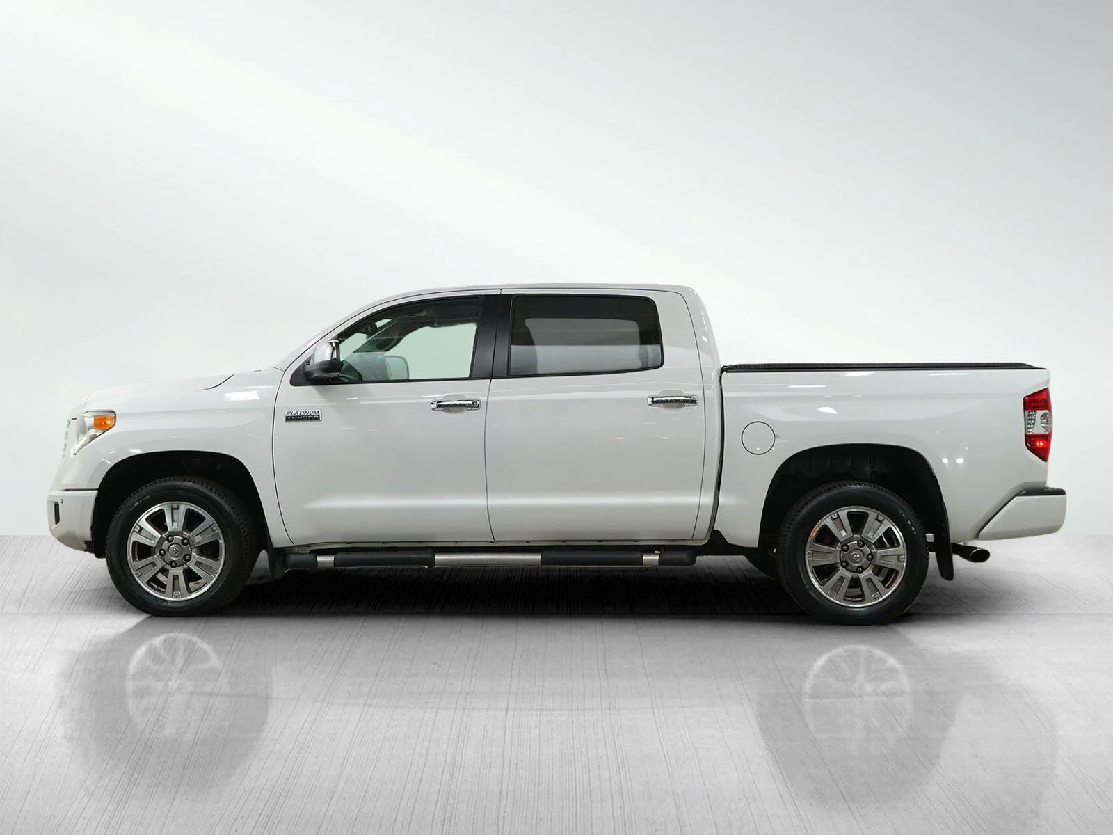 Used 2016 Toyota Tundra Platinum with VIN 5TFAW5F10GX540868 for sale in Burnsville, Minnesota