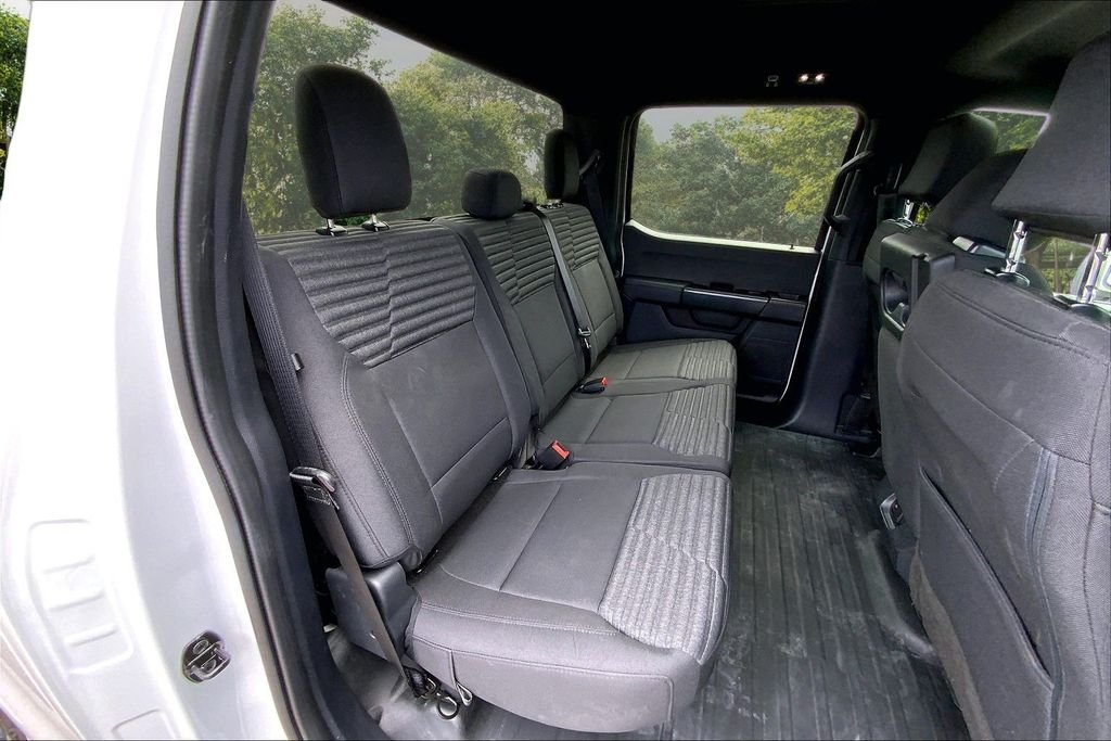 Used 2023 White Ford XL image 24