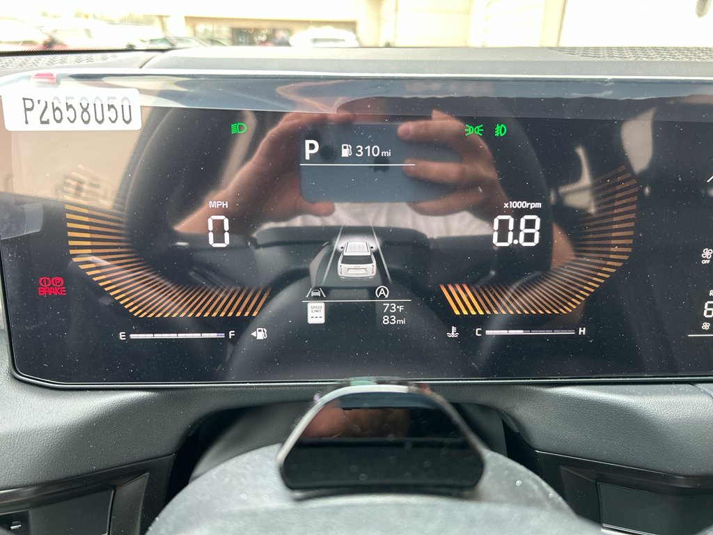 New 2027 Glacial White Pearl Kia X-Line EX image 26