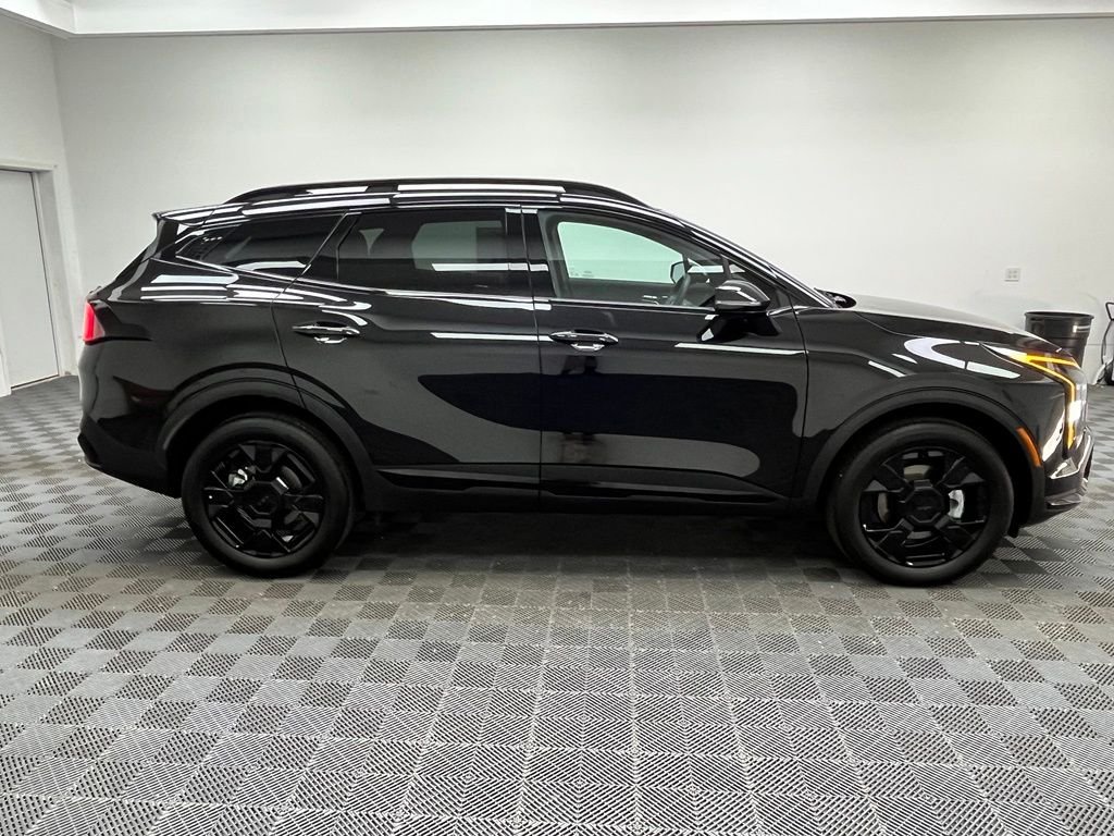 Used 2026 Black Kia X-Line image 8