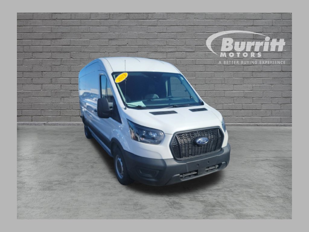 Used 2024  Ford  image 1