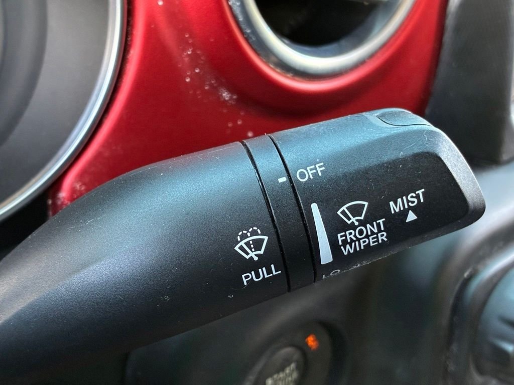 Used 2020  Jeep Rubicon image 27