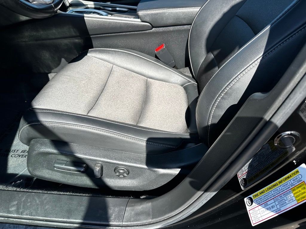 Used 2022  Honda Sport image 22