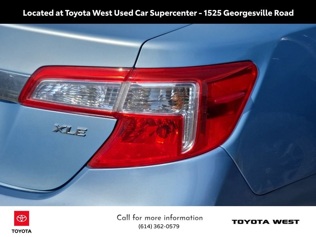 Used 2012 Blue Toyota XLE image 9