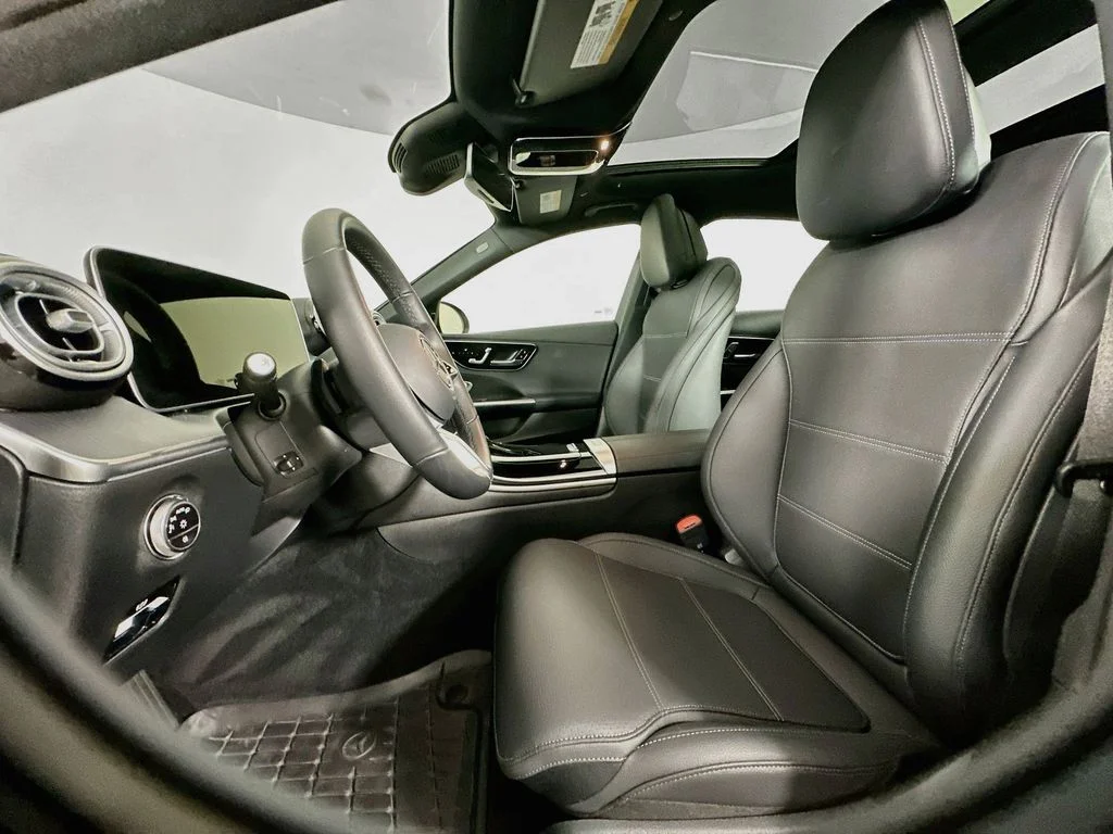 Used 2026  Mercedes-Benz C 300 image 22