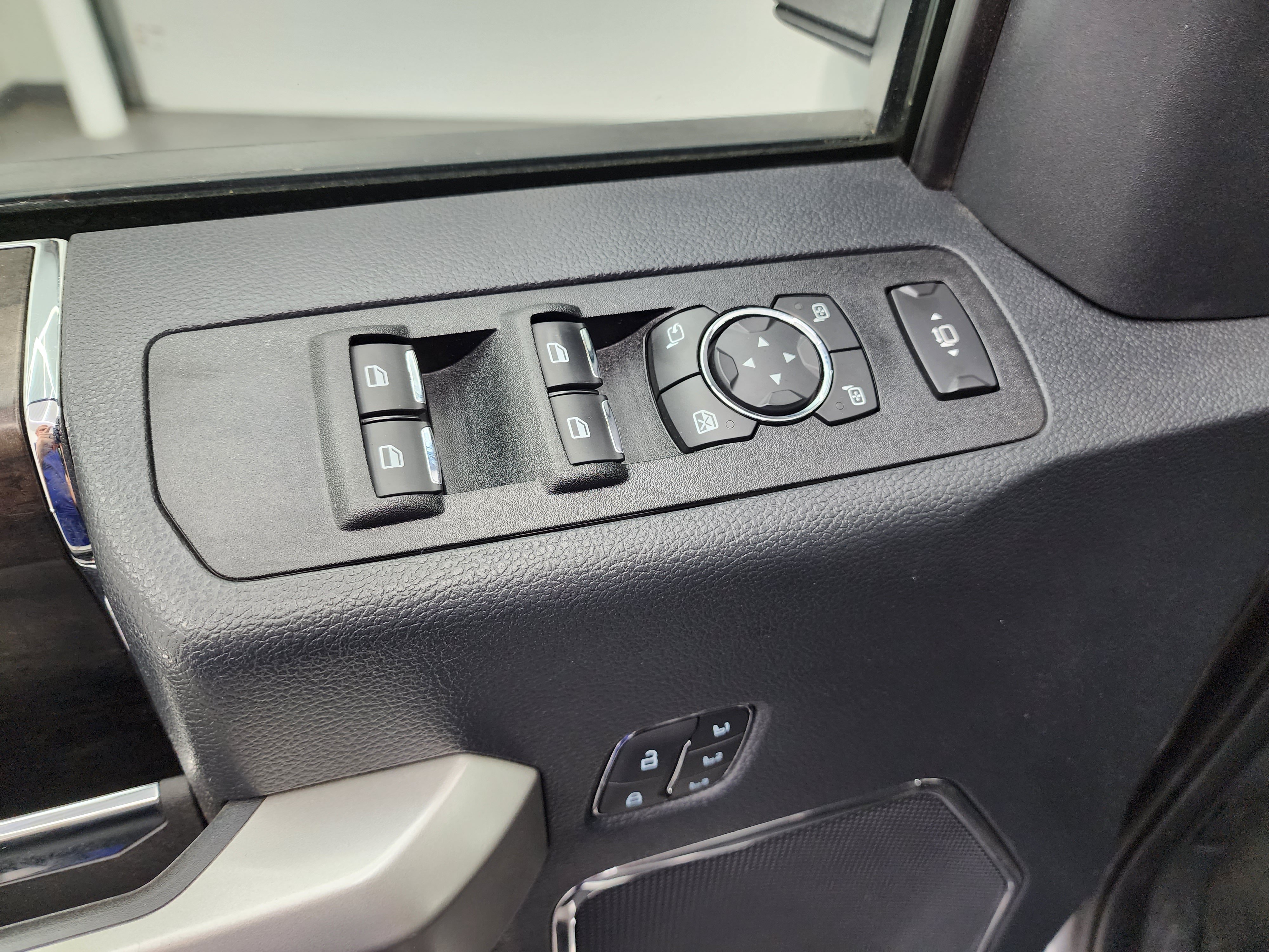 Used 2022 Carbonized Gray Metallic Ford 4x4 SuperCab Lariat w/FX4: SUPERCAB-SHORTBOX-SRW-6.7L DIESEL-NAV-FX4-HEAT/COOL SEATS-NEW TIRES image 47