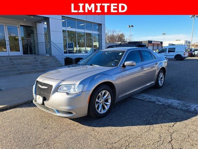 2016 Chrysler 300 Limited