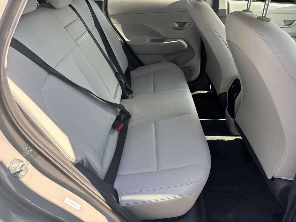 Used 2025 Gray Hyundai SEL image 15