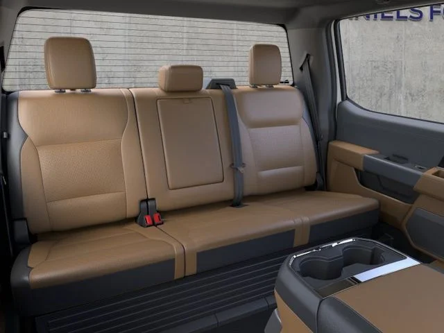 New 2026 Star White Metallic Tri-Coat Ford F-250® Lariat® image 33