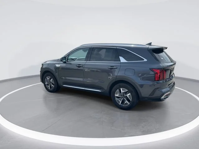 Used 2022 Gray Kia EX image 4