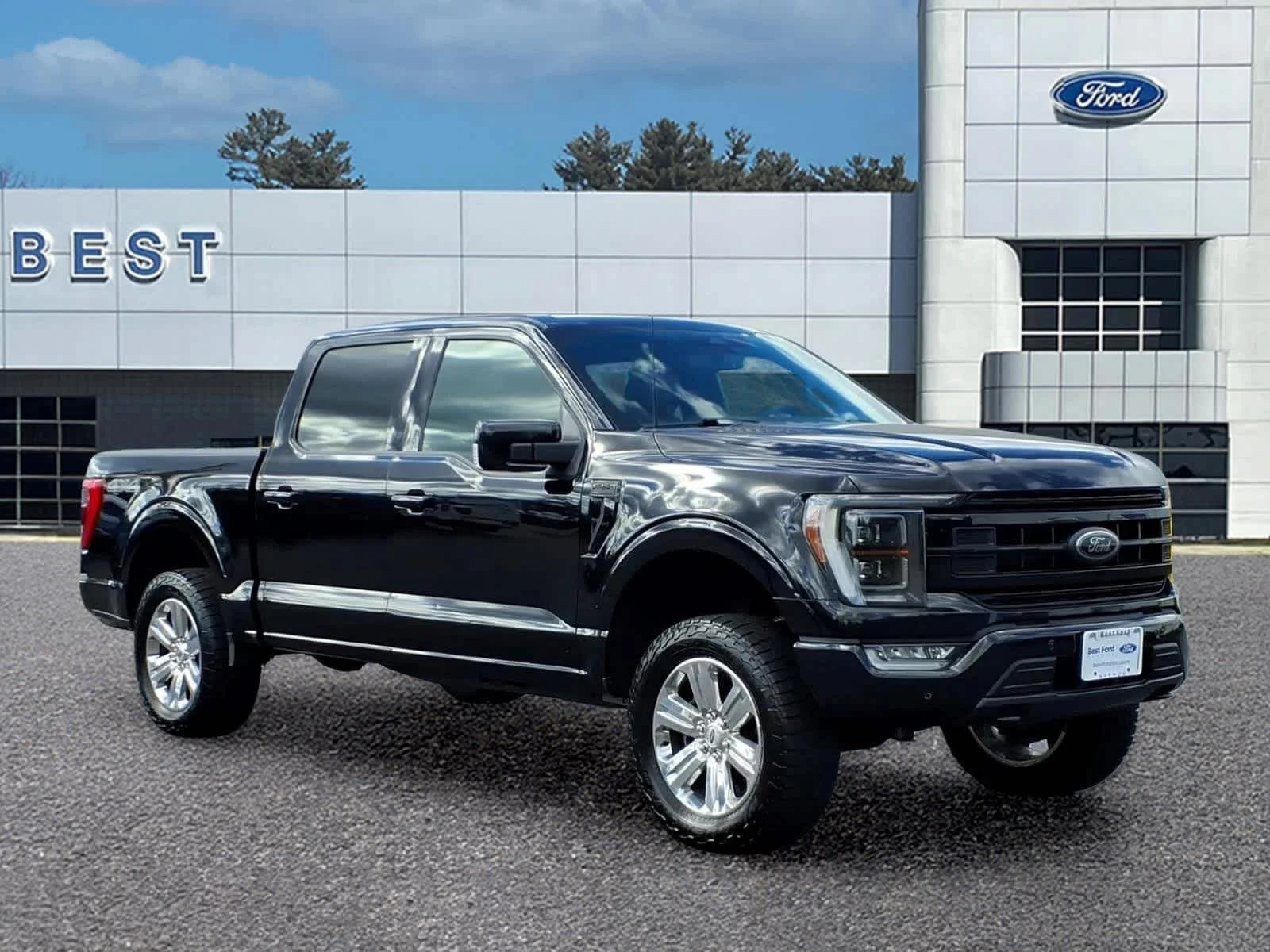 Used 2023 Agate Black Ford LARIAT image 9