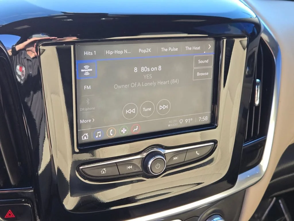 Used 2023 STERLING GRAY METALLIC Chevrolet LS image 21