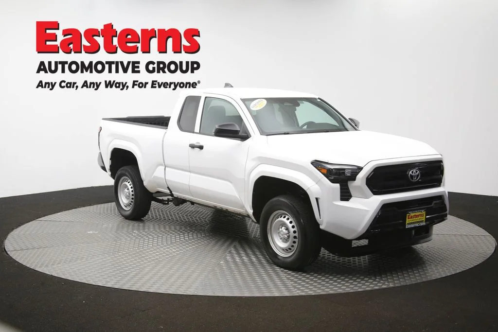 Used 2025 White Toyota SR image 44
