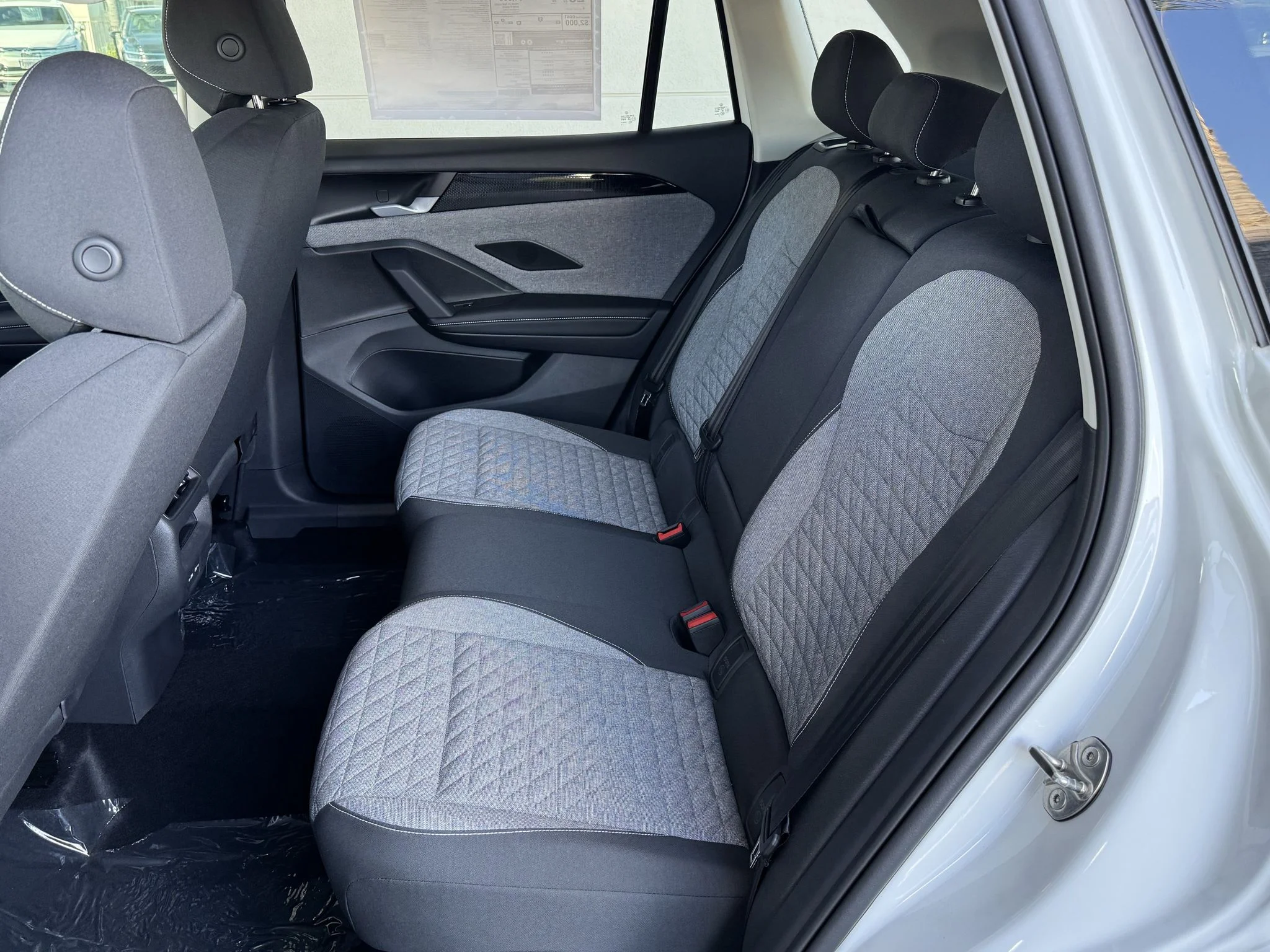 New 2026 Pure White Volkswagen S image 29
