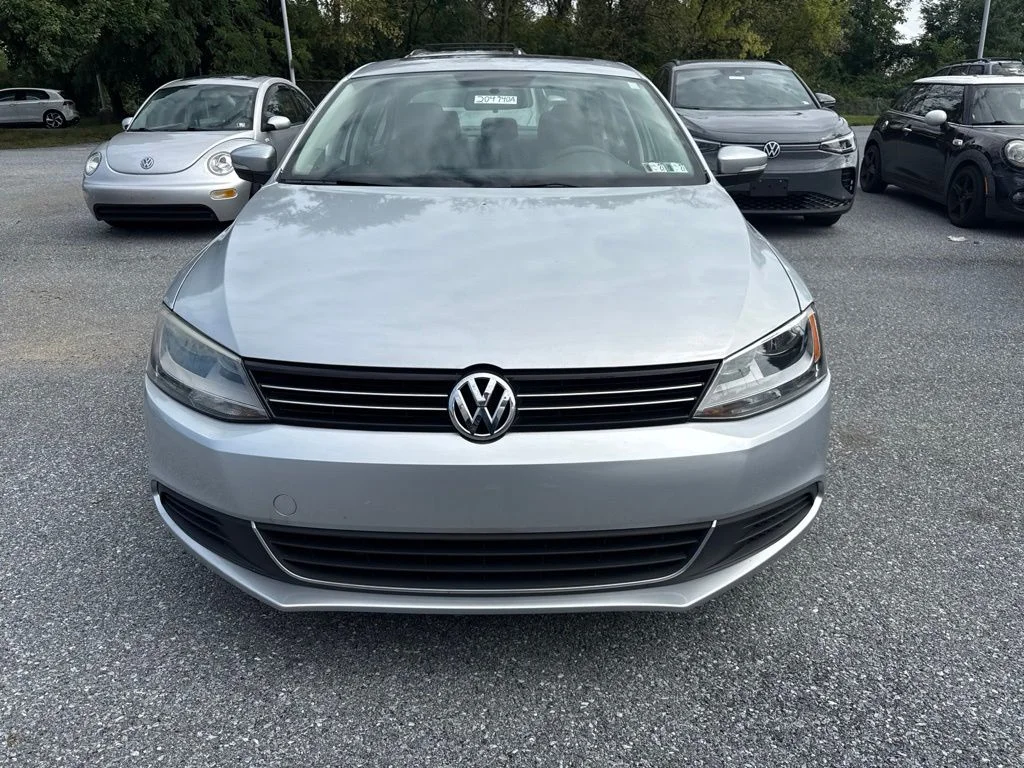 Used 2014 Reflex Silver Metallic Volkswagen 1.8T SE image 5