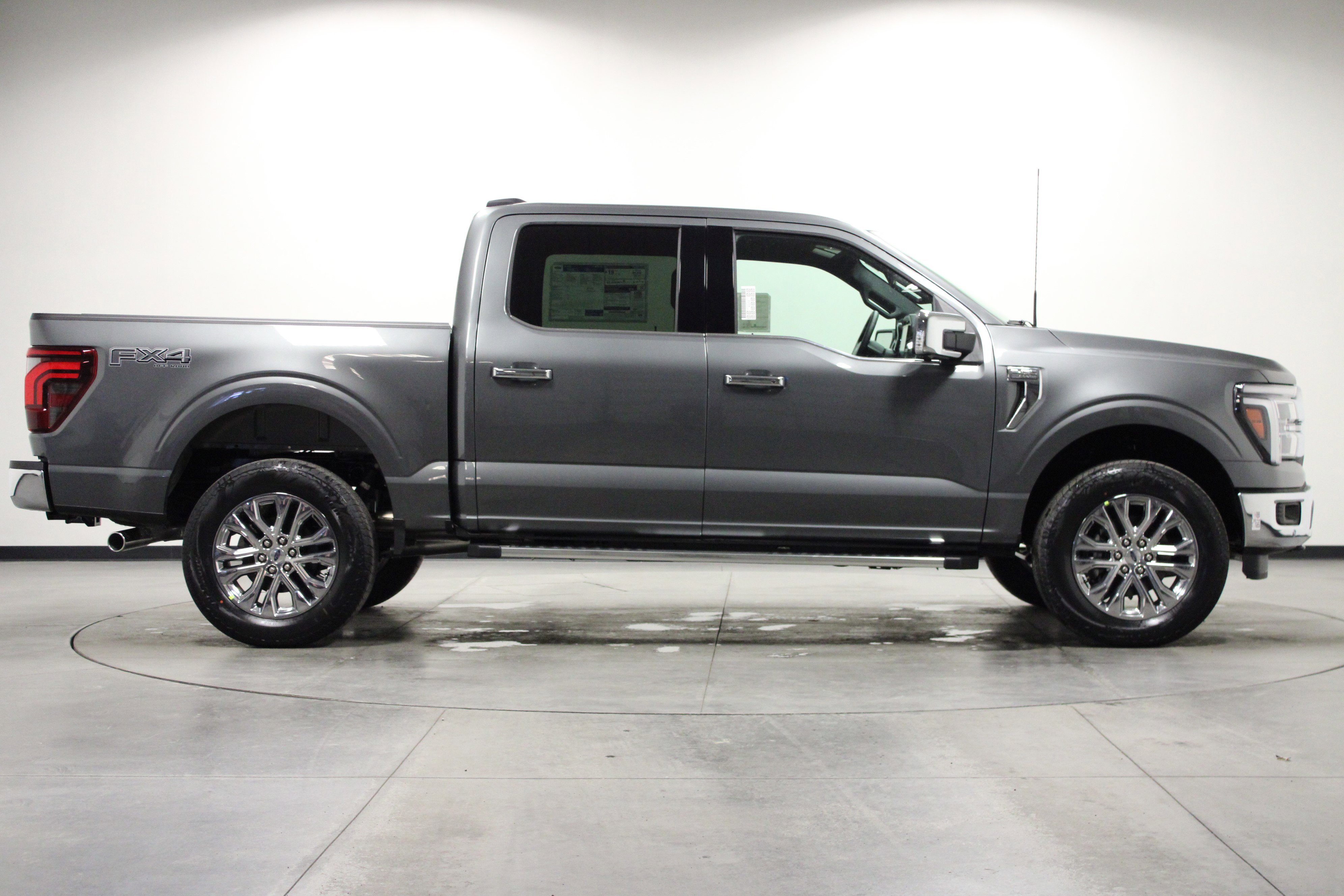 New 2026 Carbonized Gray Metallic Ford LARIAT image 3