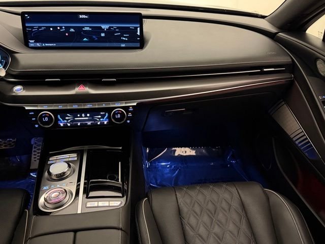Used 2023 Capri Blue Genesis 2.5T image 32