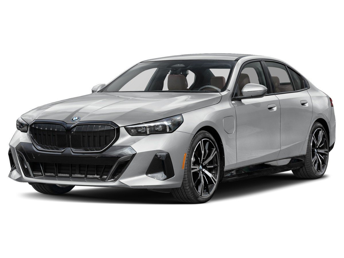 New 2027 Brooklyn Grey Metallic BMW 550e xDrive image 1