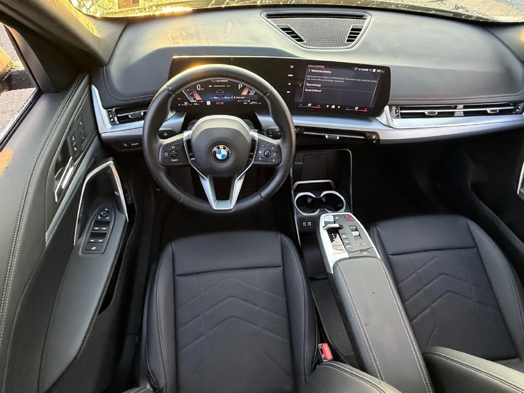Used 2024 Black BMW xDrive28i image 13