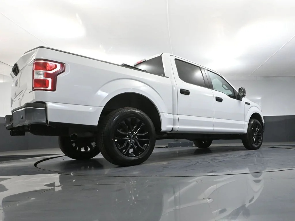 Used 2020 White Ford XLT image 43